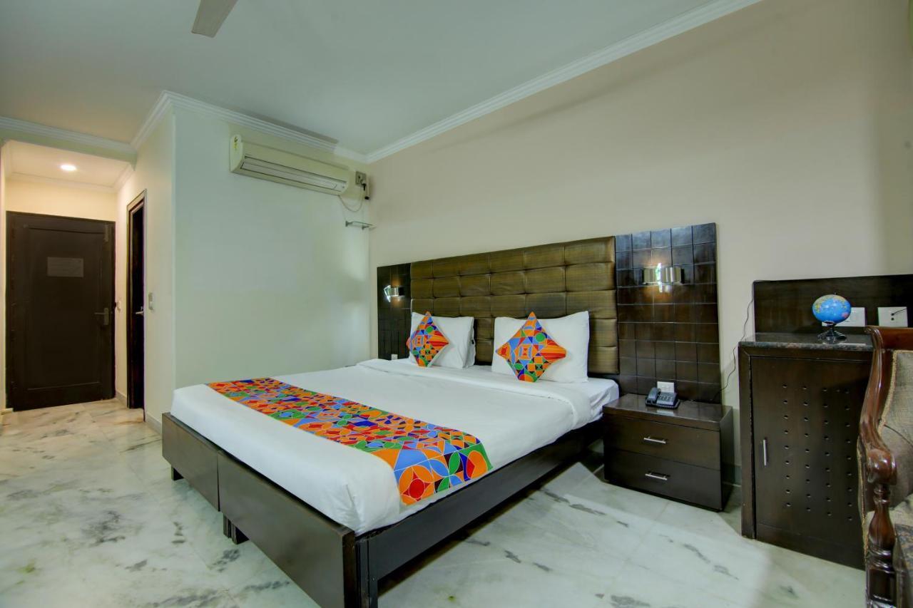 Fabhotel Staywell Gurgaon Exterior foto